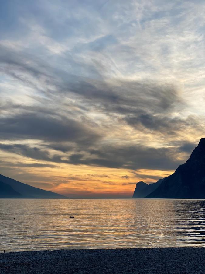 Hotel Aurora & Appartamenti Torbole Sul Garda Dış mekan fotoğraf