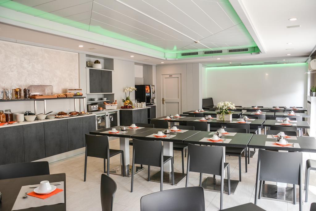 Hotel Aurora & Appartamenti Torbole Sul Garda Dış mekan fotoğraf